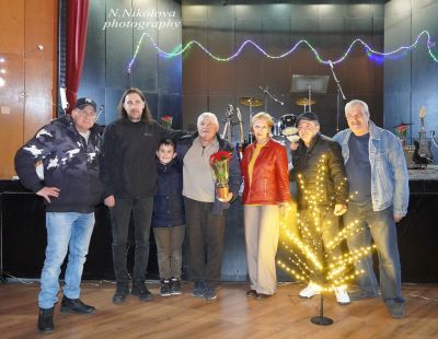 Рок групи, младежки рок групи 16